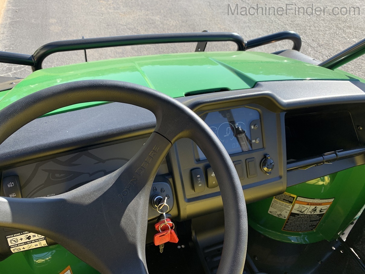 2021 John Deere 825M S4 Image 8