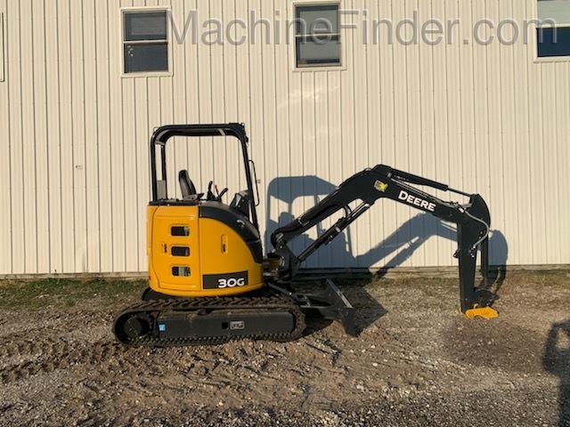 2020 John Deere 30G Image 2