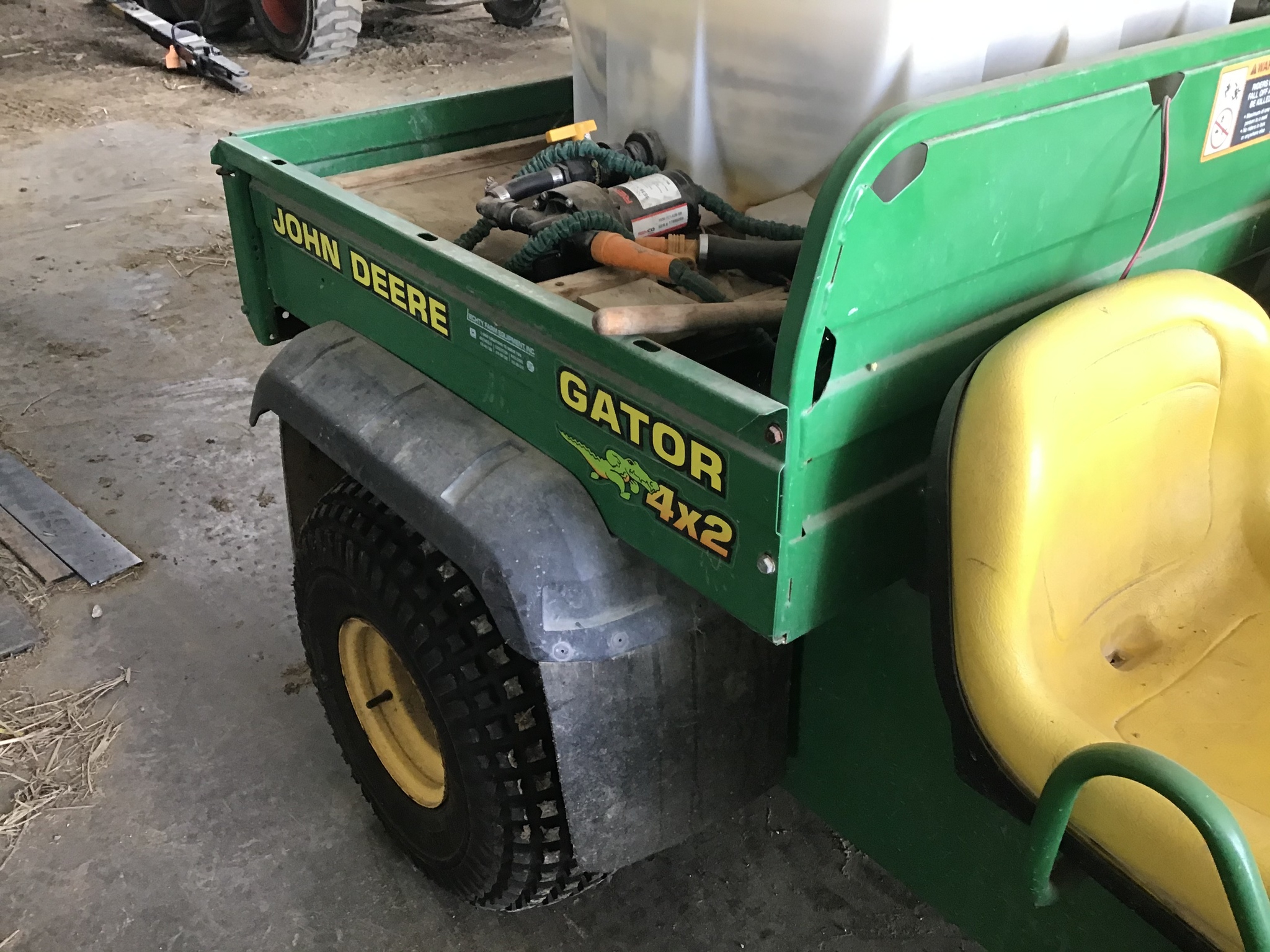 1999 John Deere 4x2 Image 7