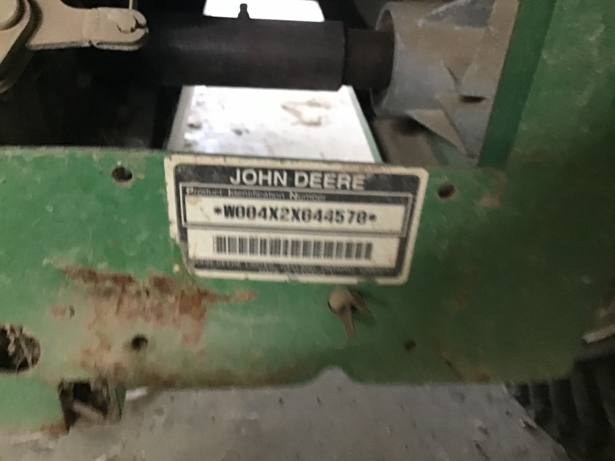 1999 John Deere 4x2 Image 6