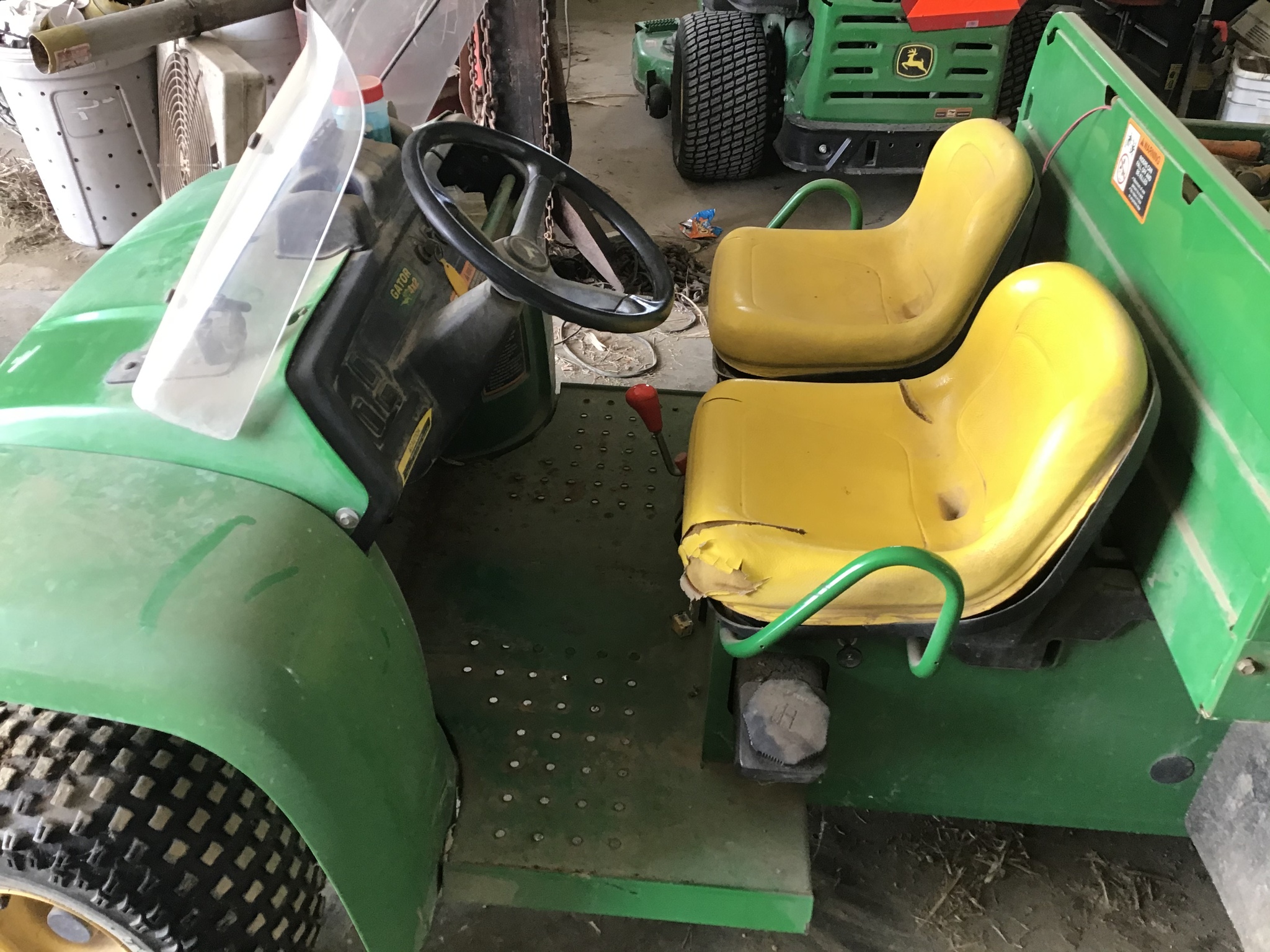 1999 John Deere 4x2 Image 5