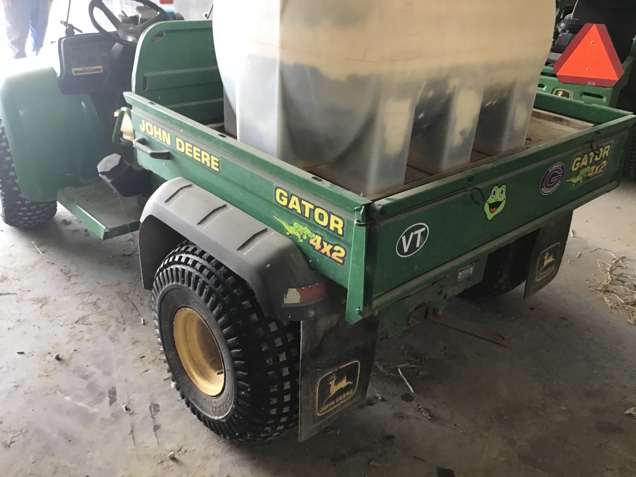 1999 John Deere 4x2 Image 8