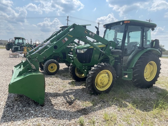 2017 John Deere 5065E Image 1