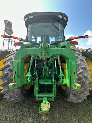 2014 John Deere 8370R Photo 6