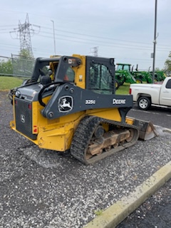 2021 John Deere 325G Image 5