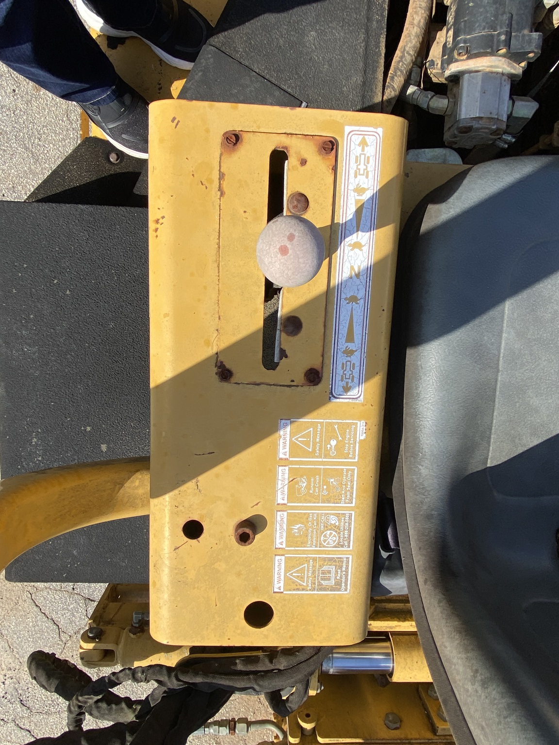 2001 Vermeer RT650 Image 8