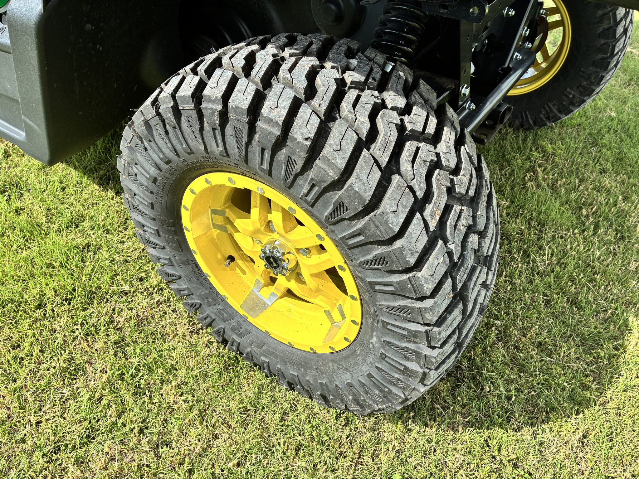 2023 John Deere XUV 865R Image 5