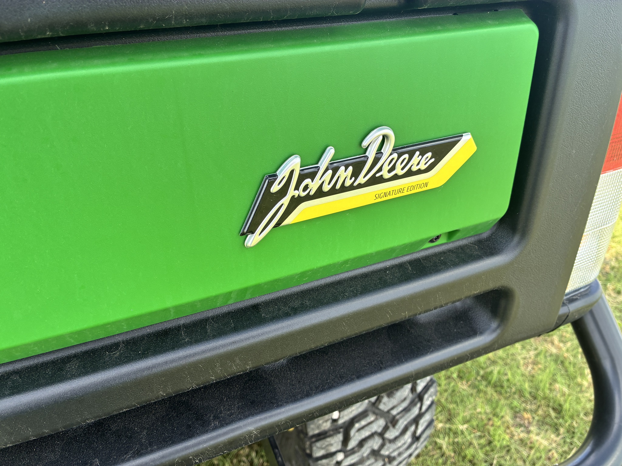 2023 John Deere XUV 865R Image 13