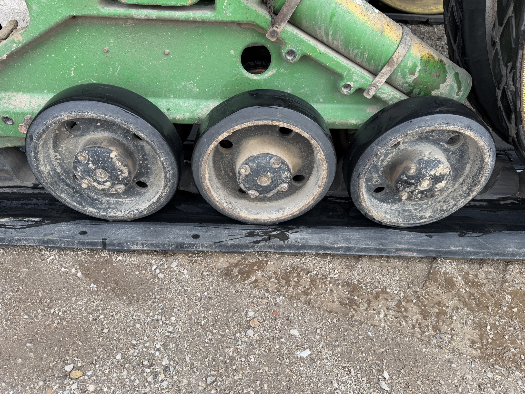  2001 John Deere 8410T at Heritage Tractor in Galesburg, IL