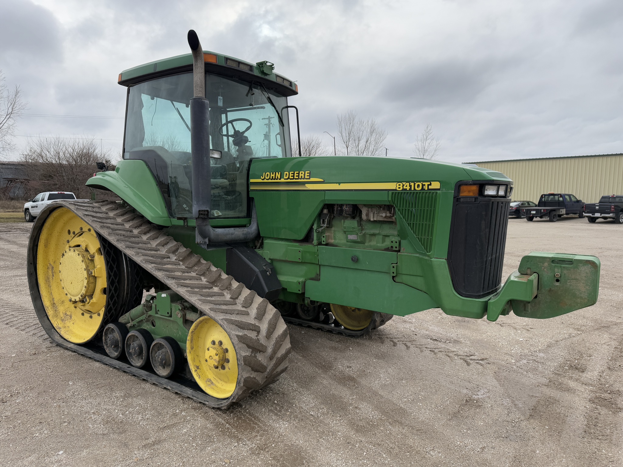  2001 John Deere 8410T at Heritage Tractor in Galesburg, IL