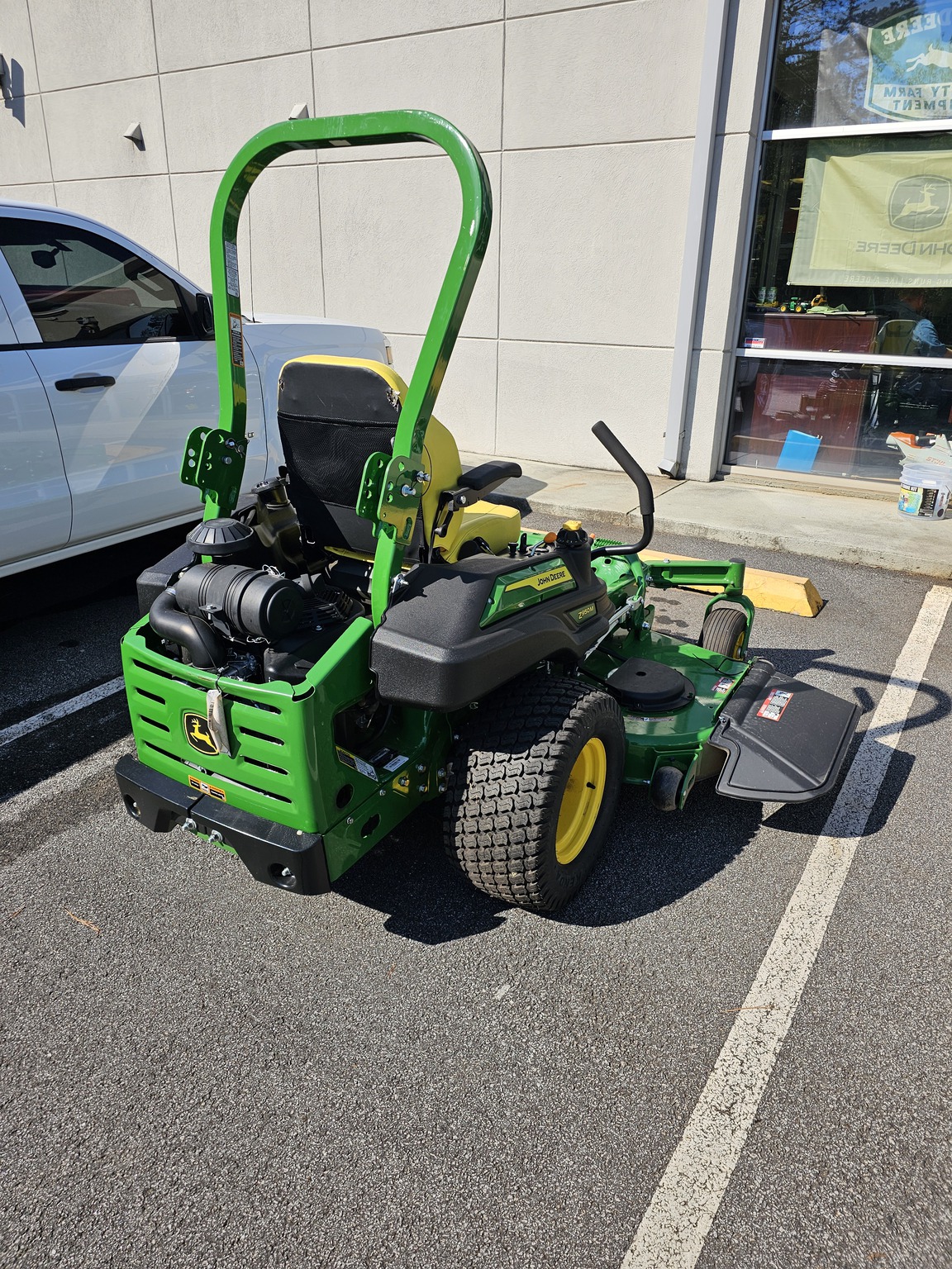 2025 John Deere Z950M Image 4