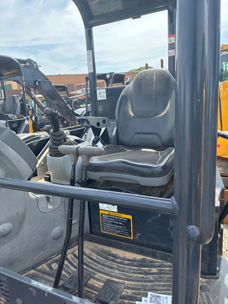 2022 John Deere 35G