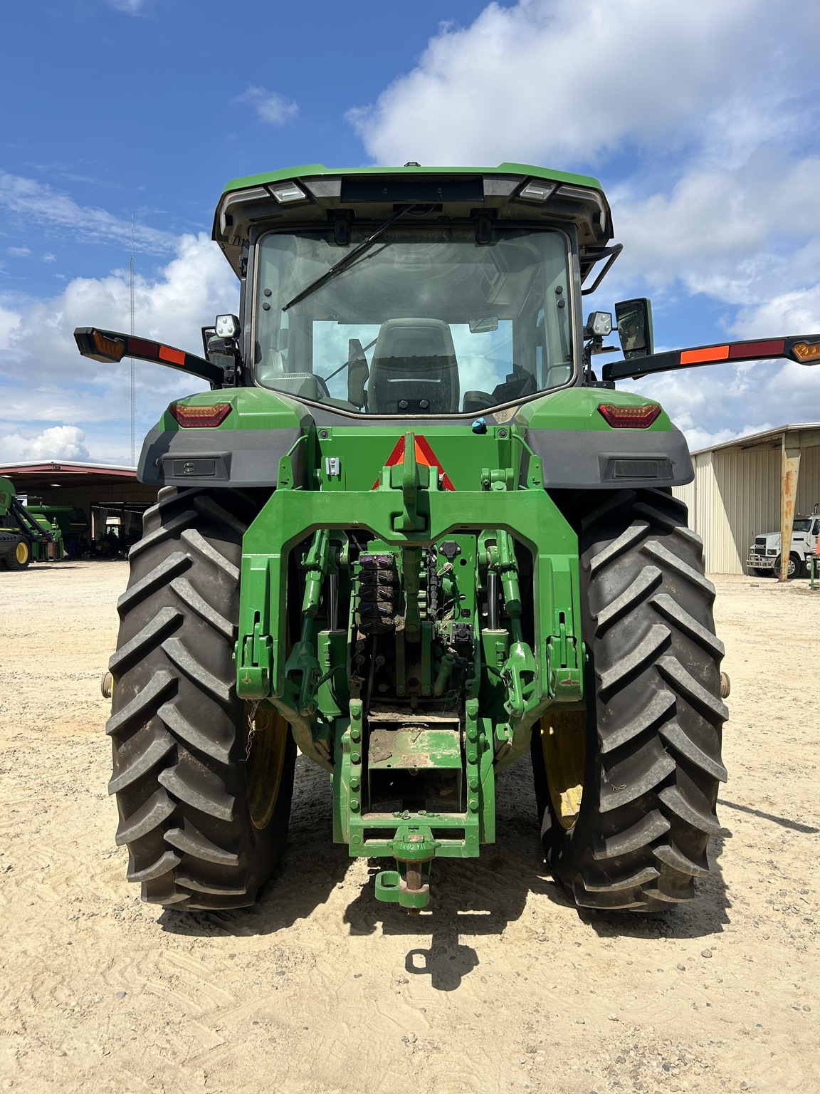 2023 John Deere 8R 310 Image 7