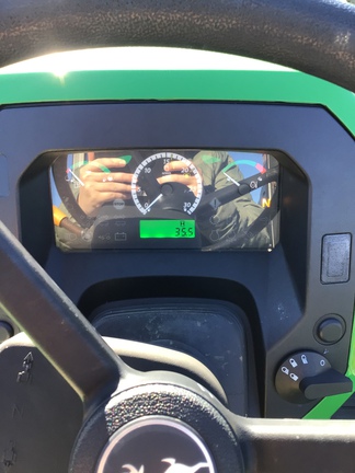 2023 John Deere 5075E Photo 6