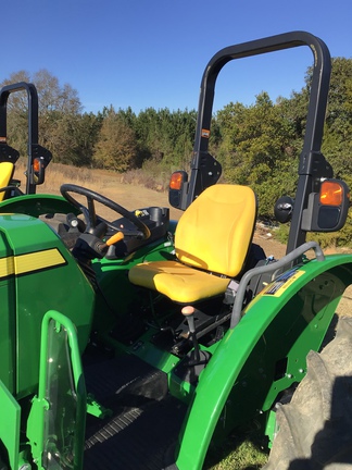 2023 John Deere 5075E Photo 5