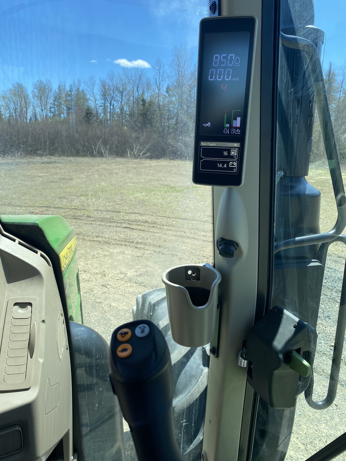 2024 John Deere 6110M Image 15
