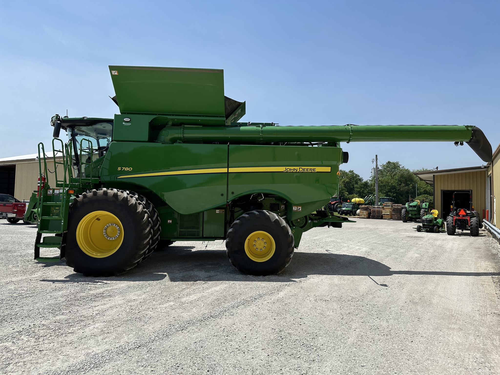 2024 John Deere S780 Image 6