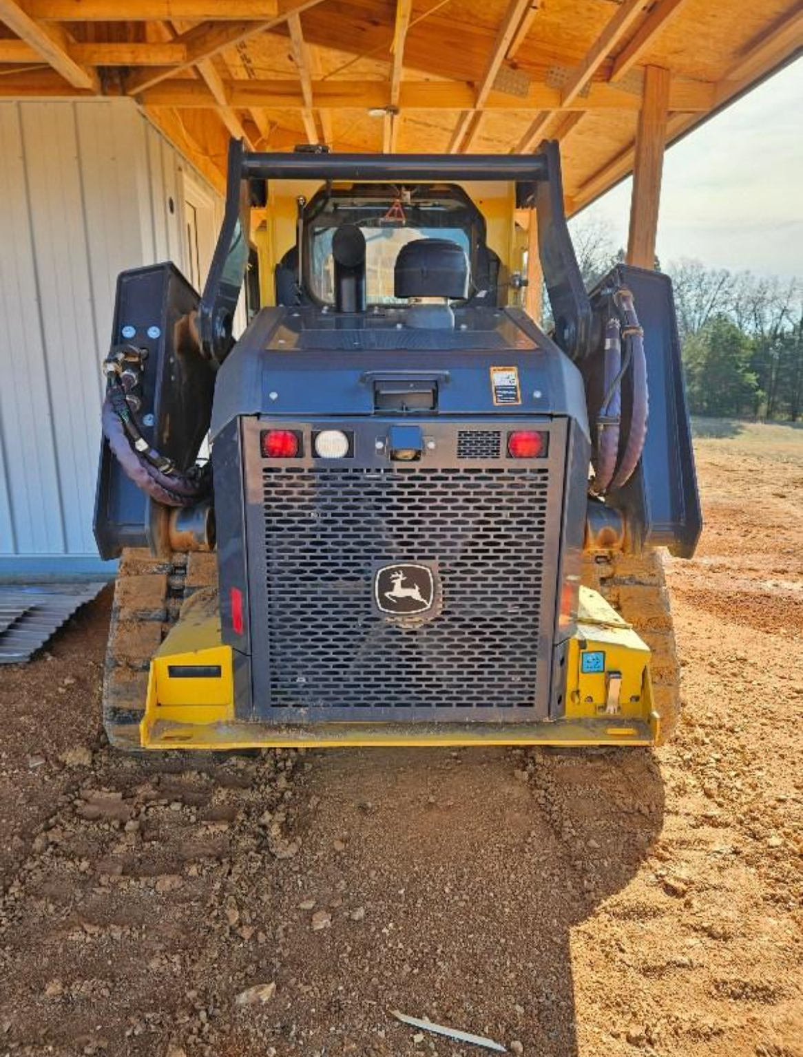2023 John Deere 331G Image 3