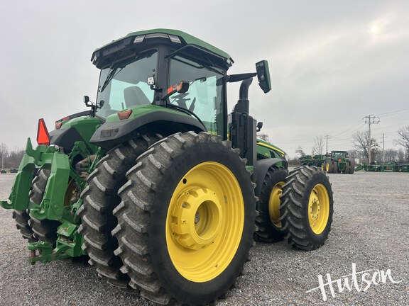 Photo of 2024 John Deere 8R 410