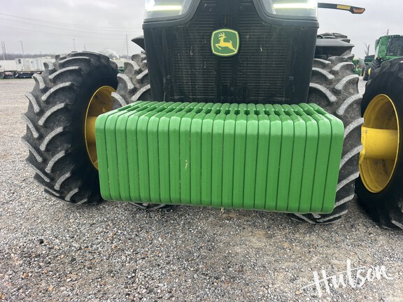 Photo of 2024 John Deere 8R 410