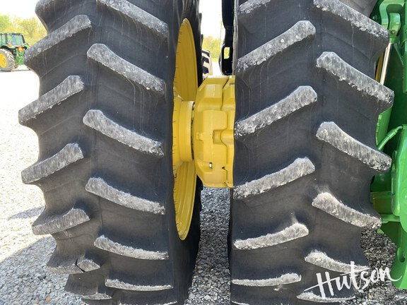 Photo of 2024 John Deere 8R 410