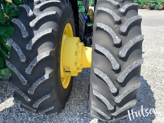 Photo of 2024 John Deere 8R 410