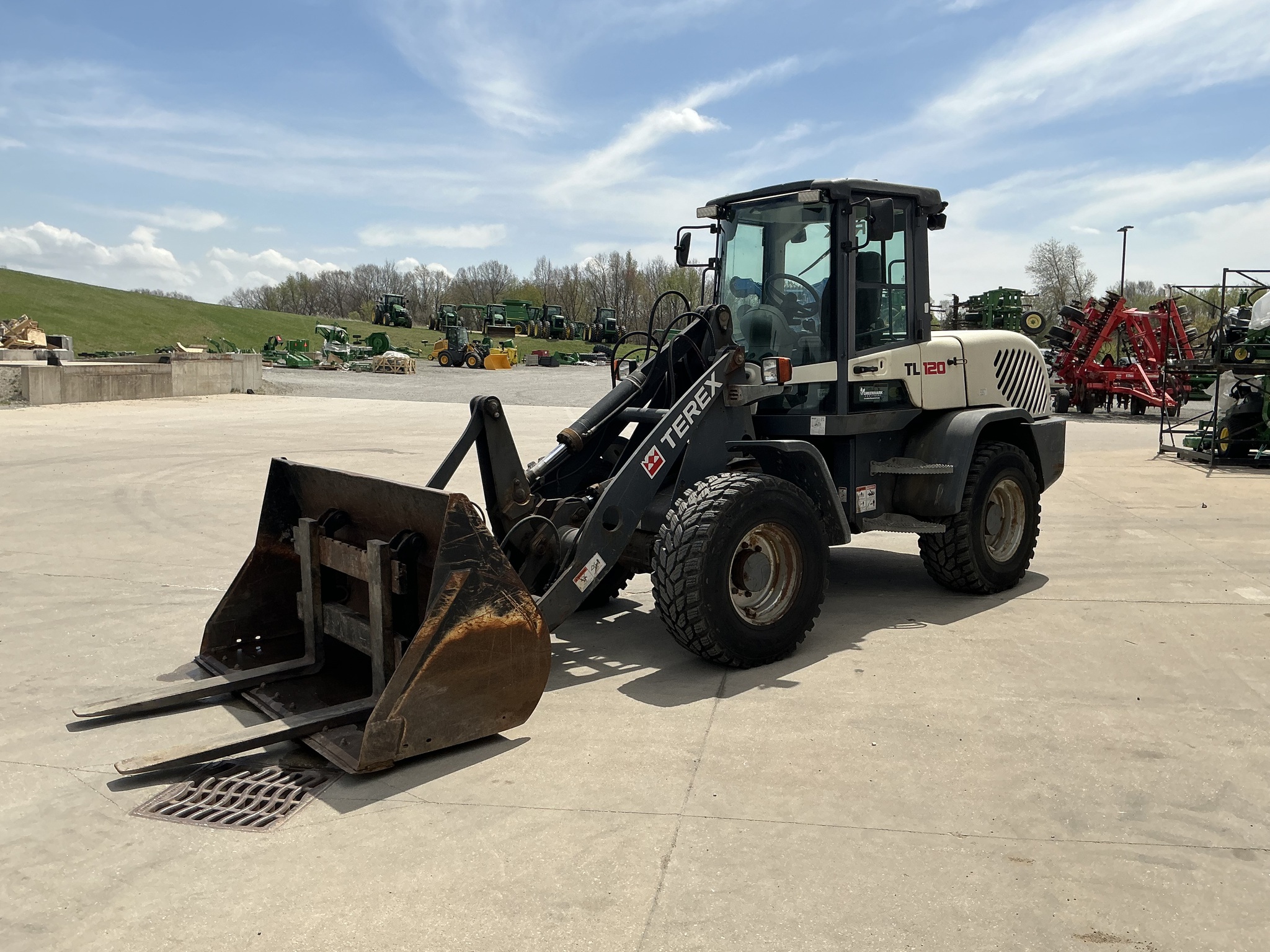 2015 Terex TL120 Image 2