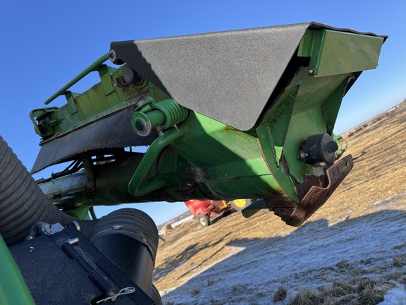 Used 2018 John Deere 1870 Air Drills and Seeders at Horizon Ag & Turf in Vermilion, AB - Photo4