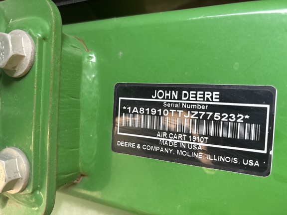 Used 2018 John Deere 1870 Air Drills and Seeders at Horizon Ag & Turf in Lloydminster, AB - Photo29