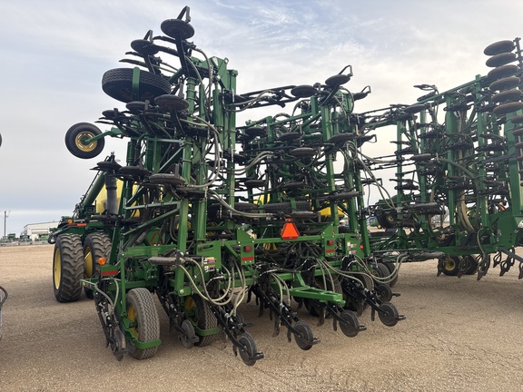 Used 2018 John Deere 1870 Air Drills and Seeders at Horizon Ag & Turf in Lloydminster, AB - Photo12