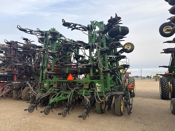 Used 2018 John Deere 1870 Air Drills and Seeders at Horizon Ag & Turf in Lloydminster, AB - Photo11