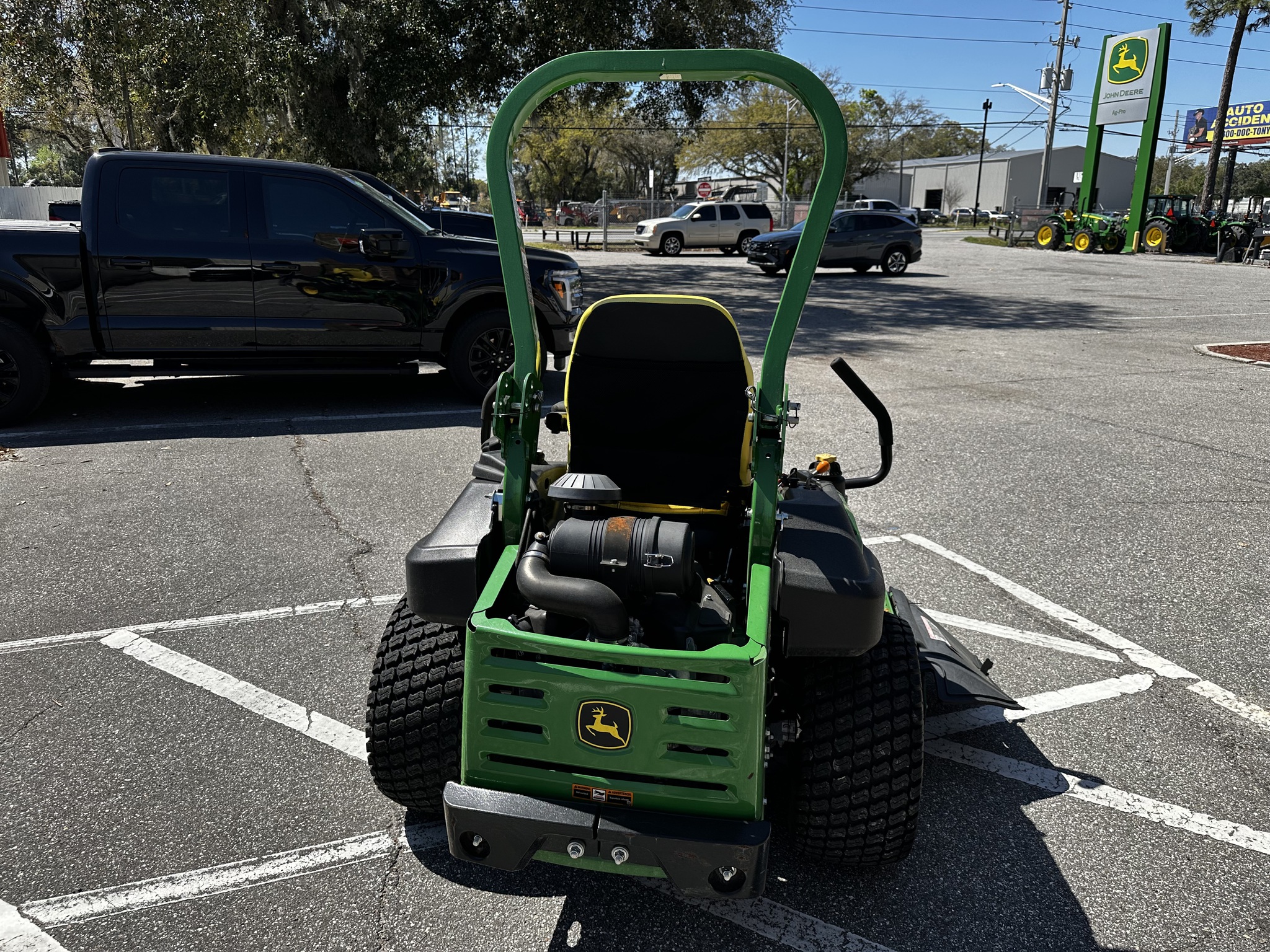 2024 John Deere Z930M Image 4