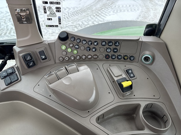 Used 2023 John Deere 6195M Row Crop Tractors at Horizon Ag & Turf in Lloydminster, AB - Photo16