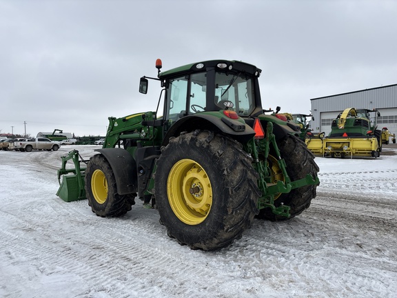 Used 2023 John Deere 6195M Row Crop Tractors at Horizon Ag & Turf in Lloydminster, AB - Photo7