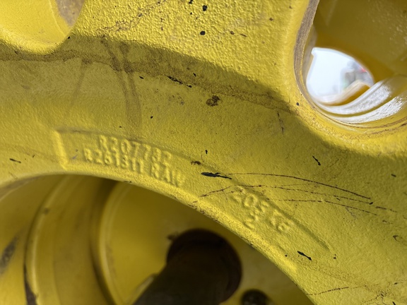 Used 2023 John Deere 6195M Row Crop Tractors at Horizon Ag & Turf in Lloydminster, AB - Photo11