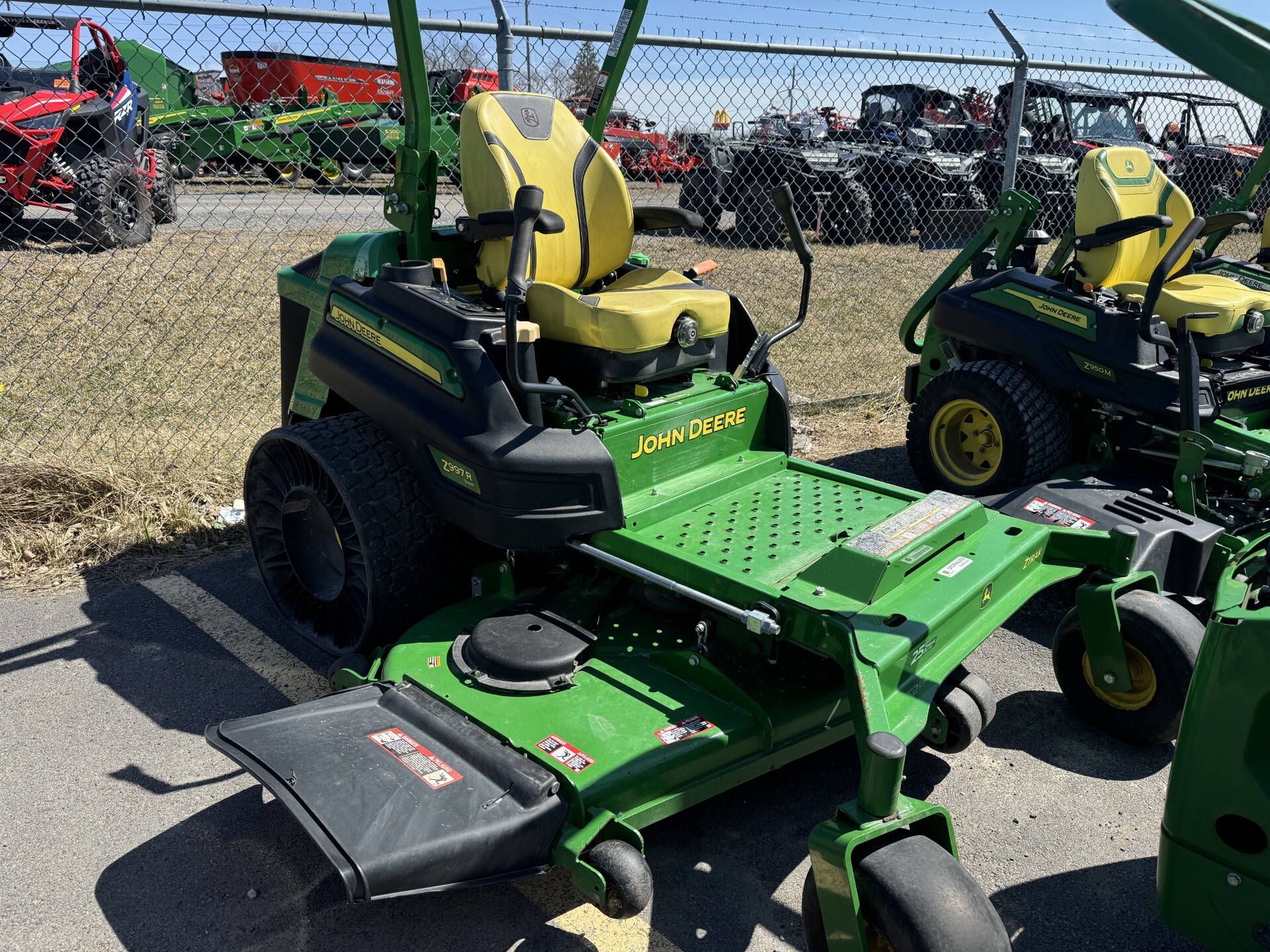 2022 John Deere Z997R Image 2
