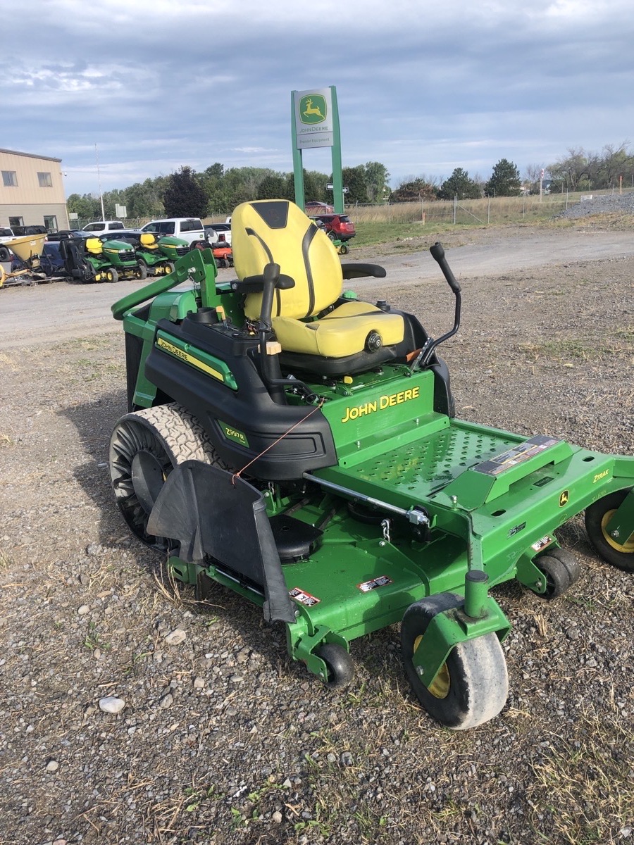 2022 John Deere Z997R Image 4