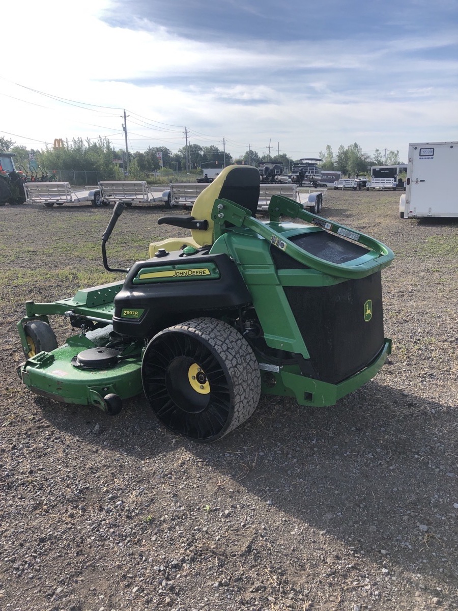 2022 John Deere Z997R Image 8