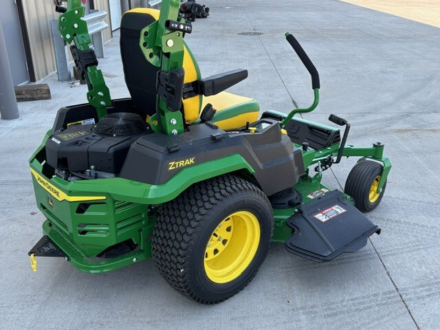 2024 John Deere Z545R Image 4