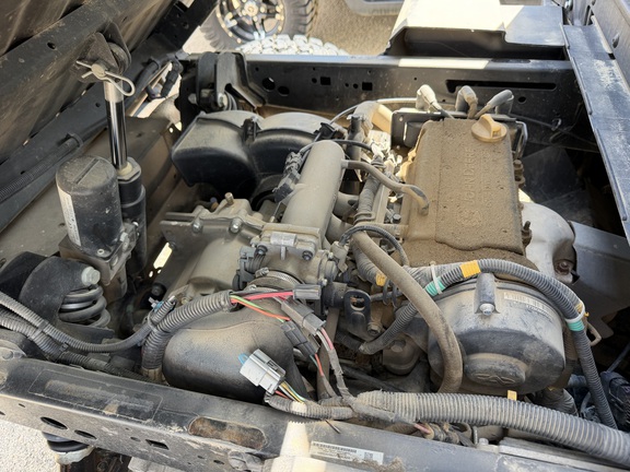 2023 John Deere XUV 835M - Photo16