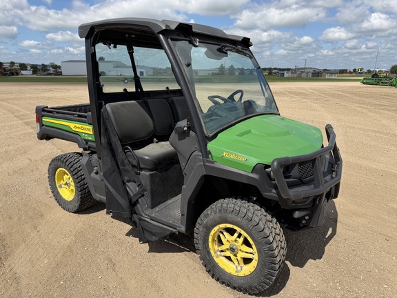  John Deere XUV 835M