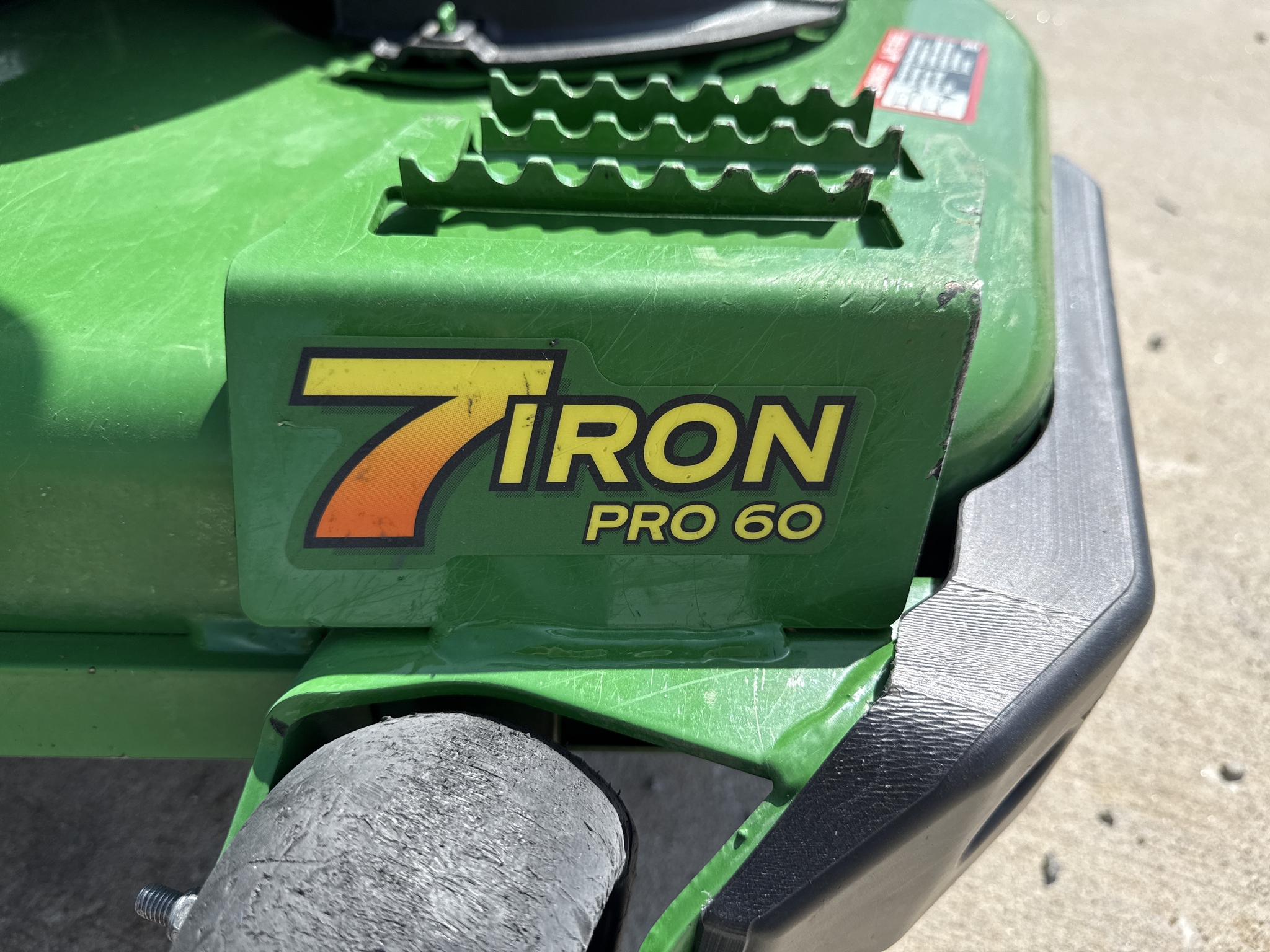 2024 John Deere Z920M Image 19