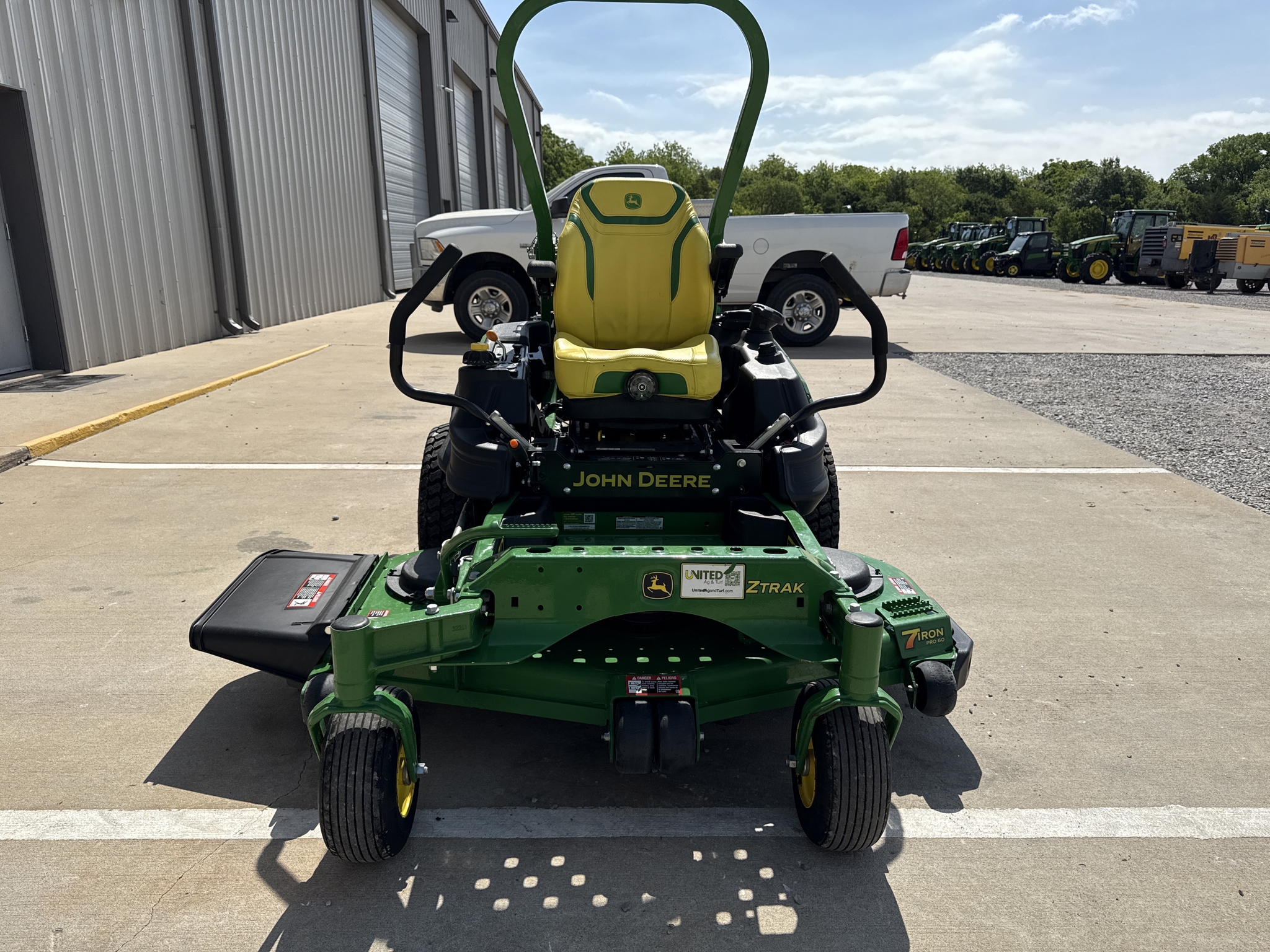 2024 John Deere Z920M Image 13