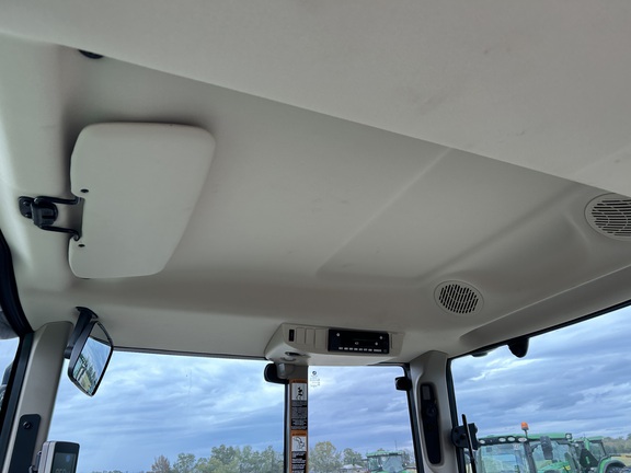 2024 John Deere 6145M Photo 8