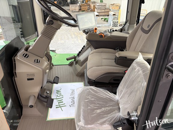 Photo of 2025 John Deere 9R 540