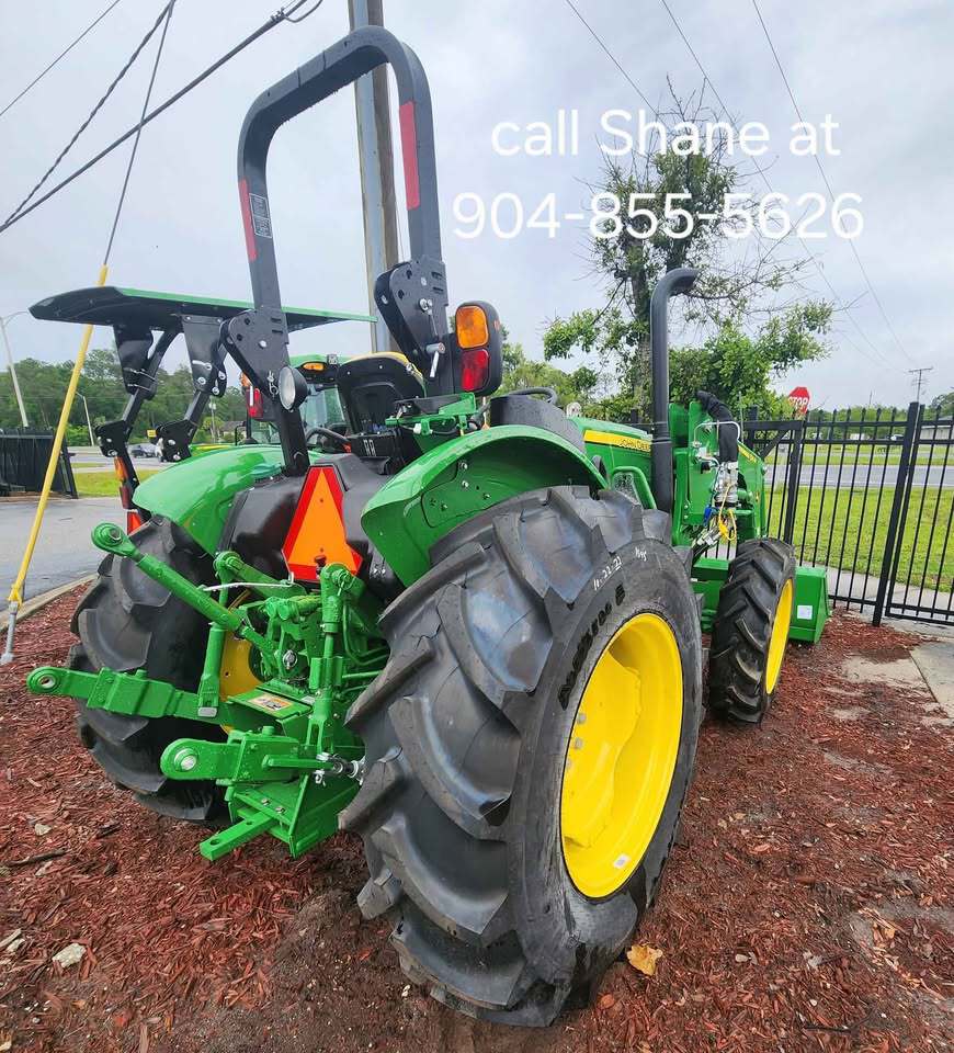2025 John Deere 5060E Image 3