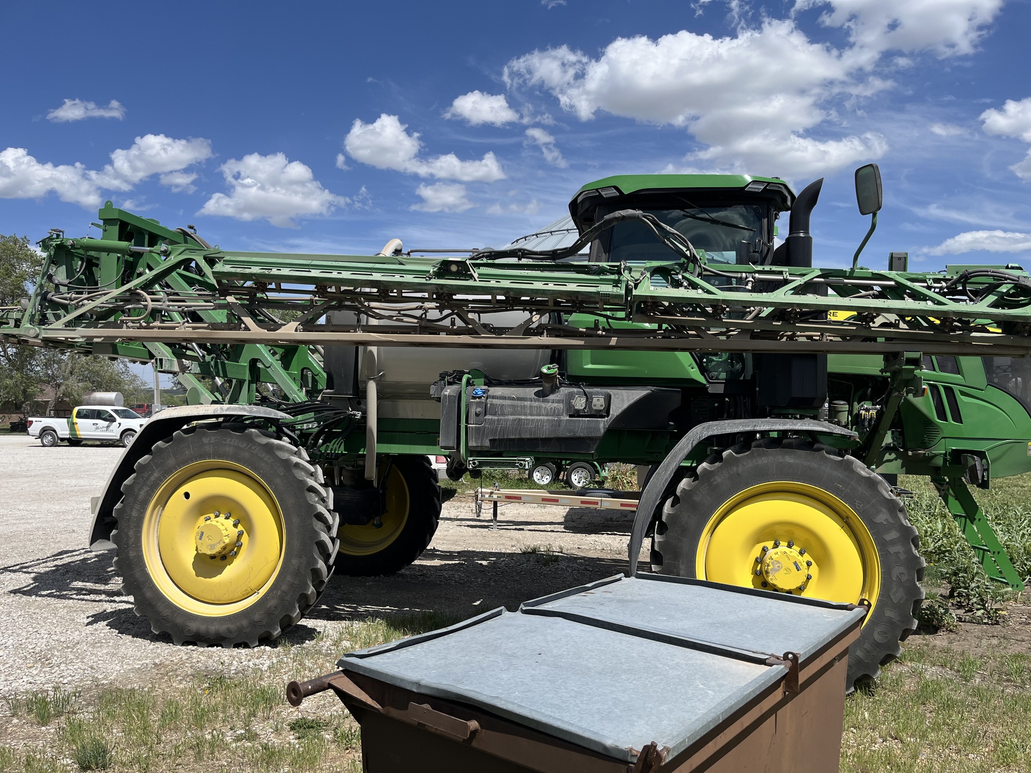  2025 John Deere 410R at Heritage Tractor in Seneca, KS