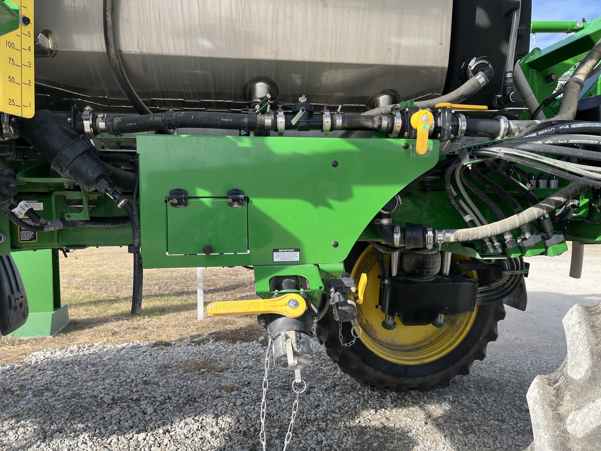  2025 John Deere 410R at Heritage Tractor in Seneca, KS