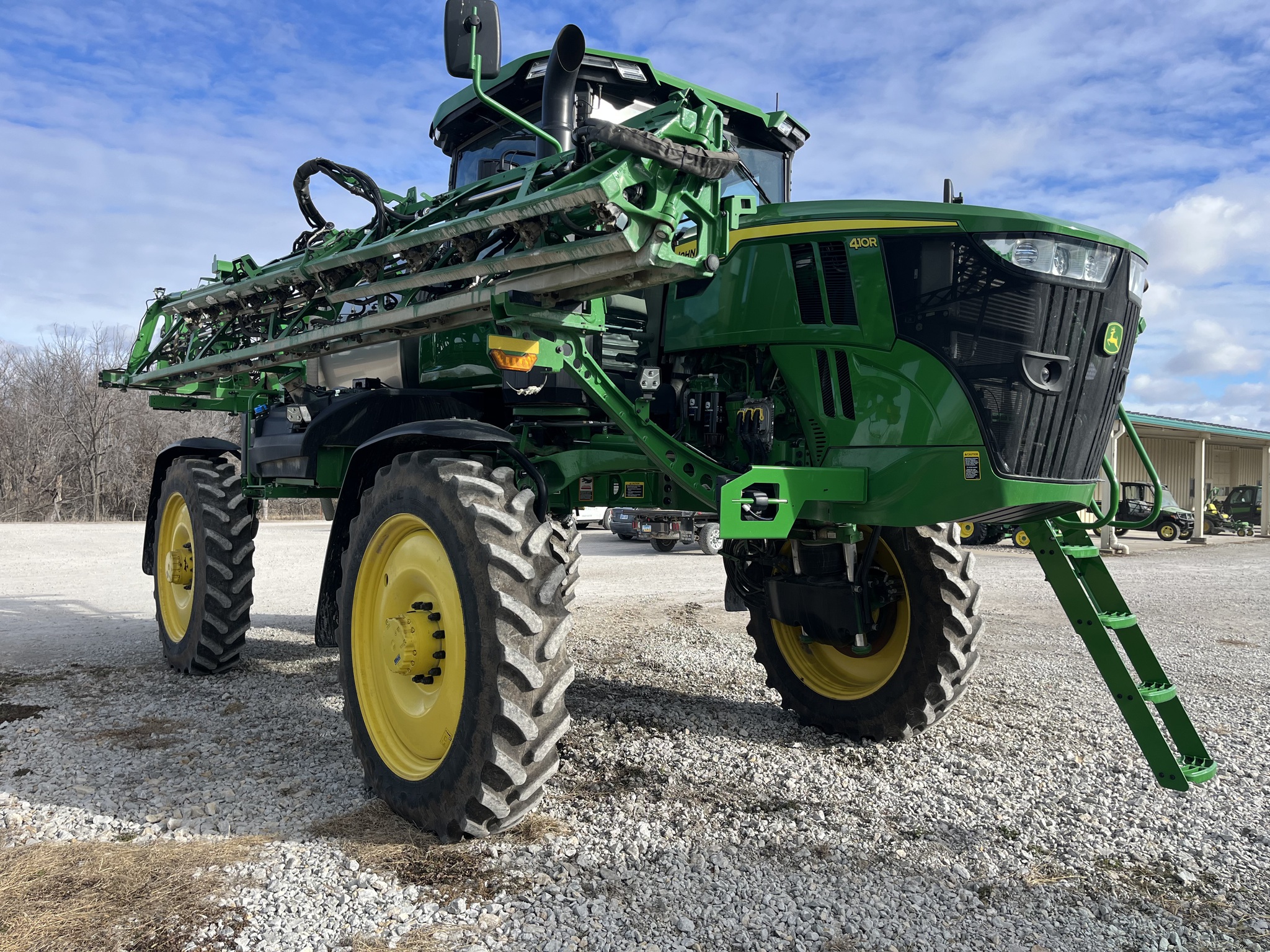  2025 John Deere 410R at Heritage Tractor in Seneca, KS