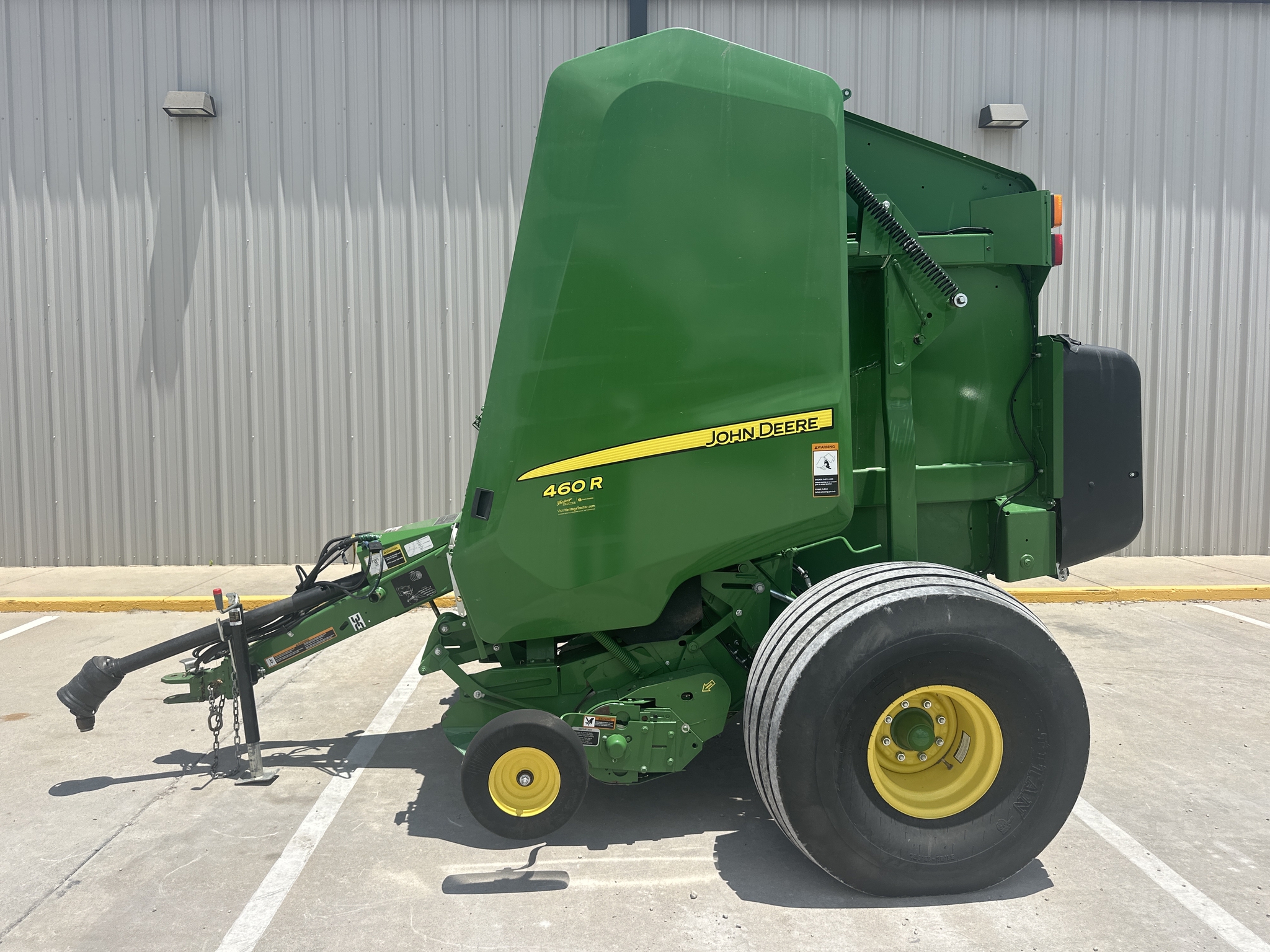 2021 John Deere 460R Image 1